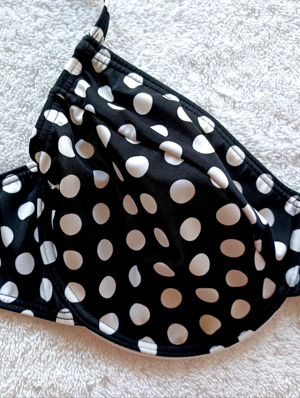 VENUS Black and White Polka Dot Underwire Bikini Top, Size DD - Picture 6 of 16